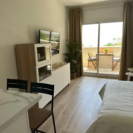 Apartment Estudio Primera Linea De Playa Benalmadena